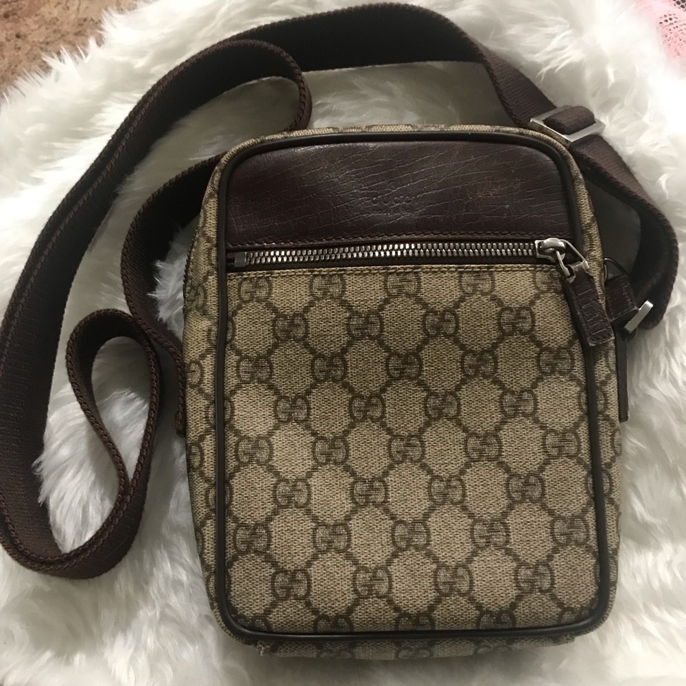 🟤Woman’s/Men’s Vintage Gucci GG Supreme Shoulder Crossbody Bag 101680